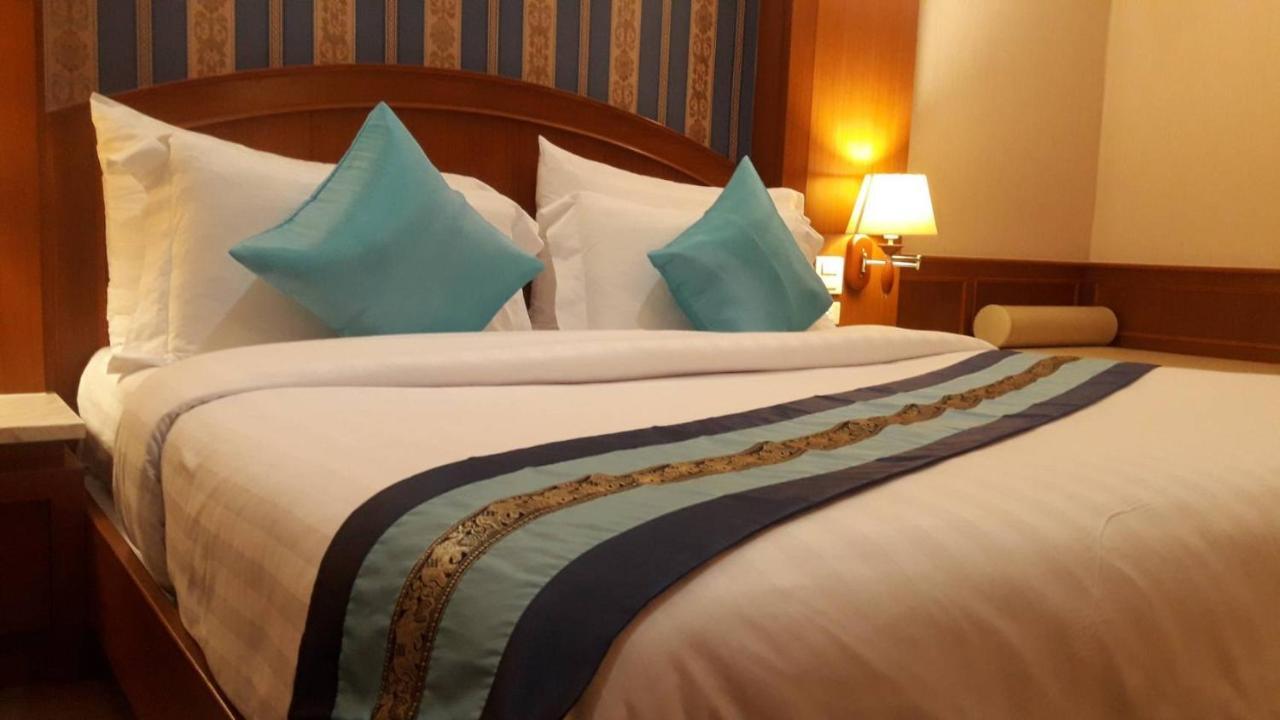 The Lion King Hotel Udonthani Eksteriør bilde